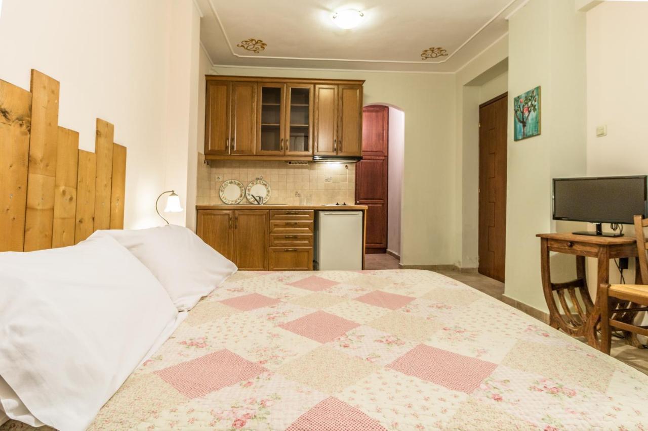Triantafillies Guesthouse Portariá Exteriér fotografie
